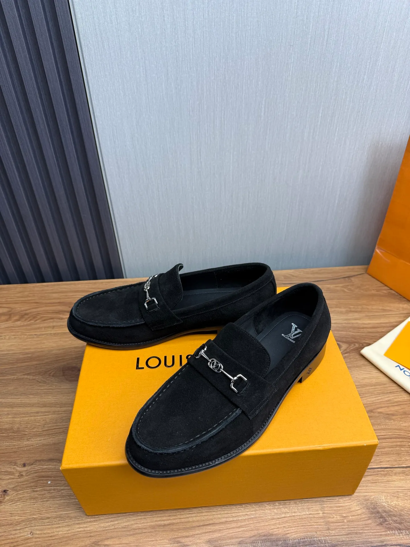 Factory 660💰 LV. Men's business casual leather shoes, all made of imported original brand leather, just to create a more comfortable wearing experience, original non-slip and wear-resistant outsole ✔️16-45 (38.45 non-returnable)